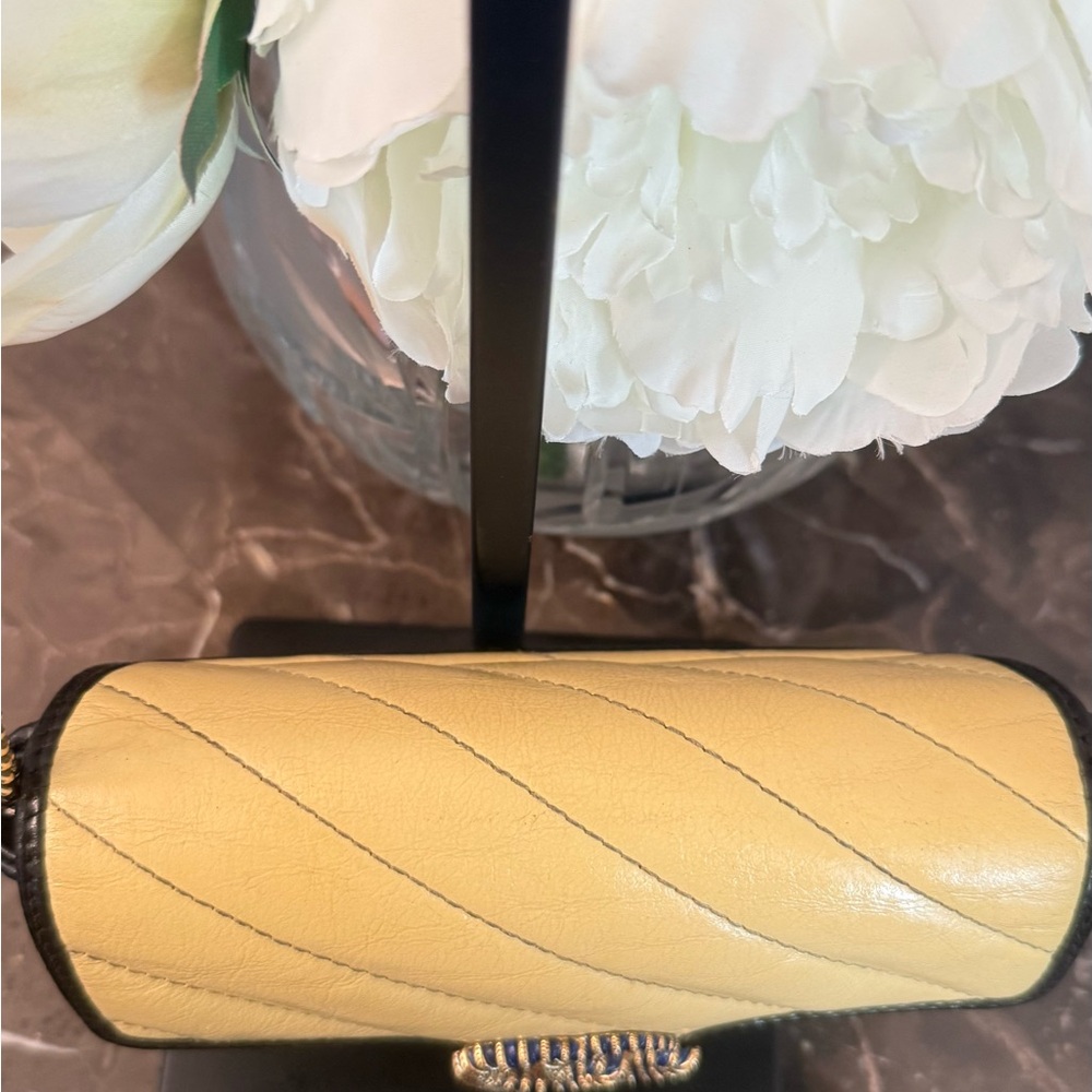 Gucci Mini GG Marmont Calfskin Leather Crossbody shoulder Bag Limited Edition - Picture 12 of 17